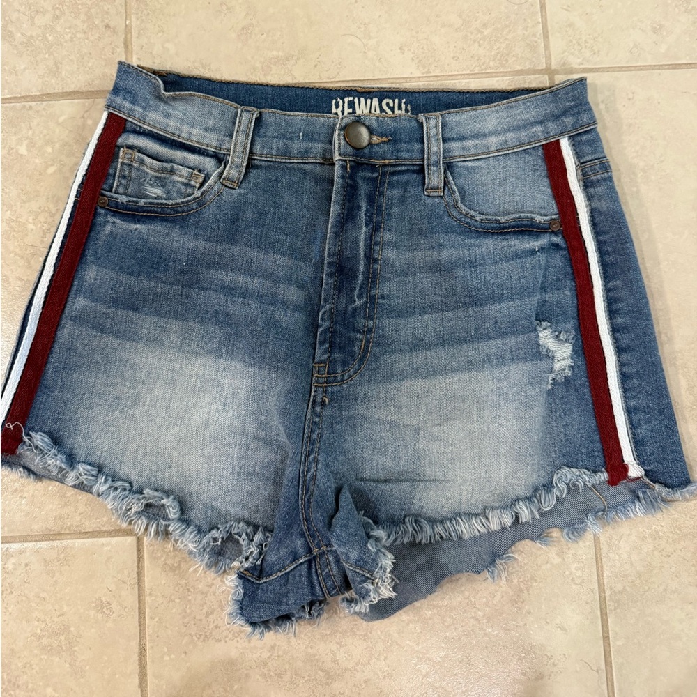 High waisted jeans shorts